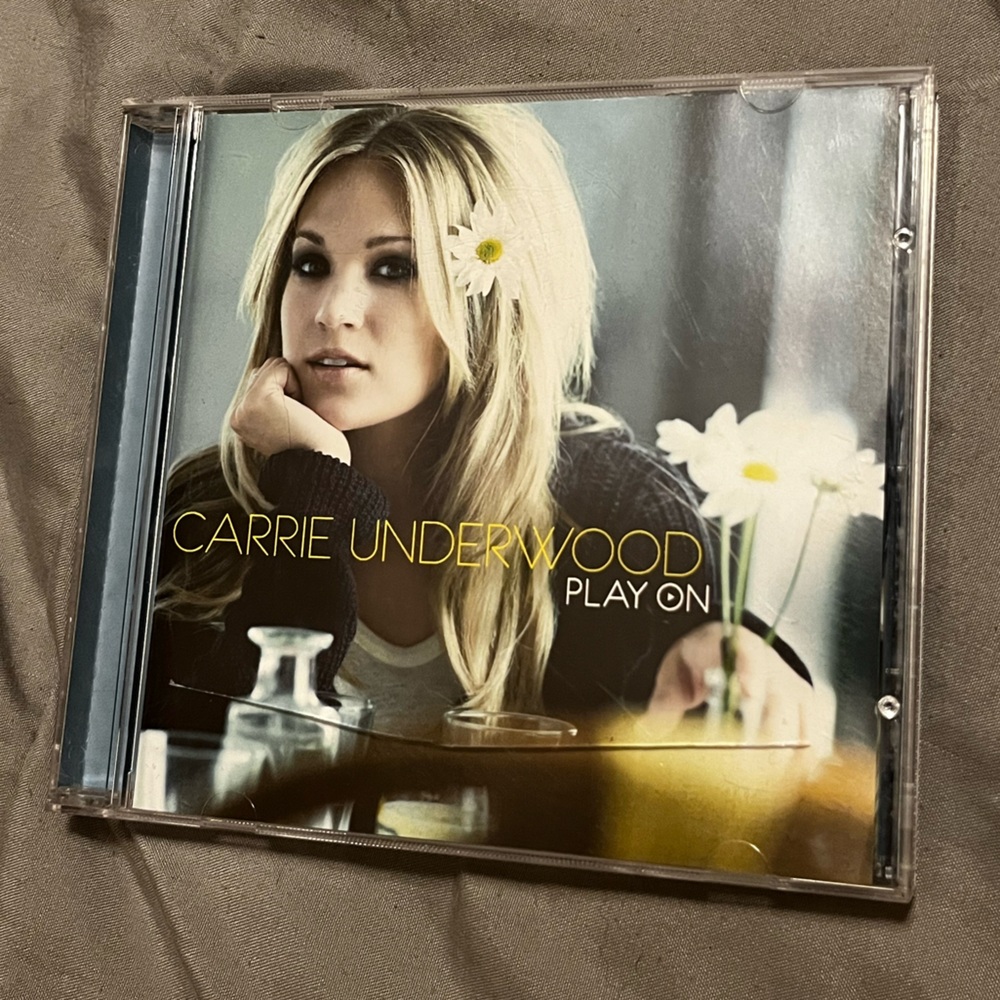 Carrie Underwood Play On CD Album